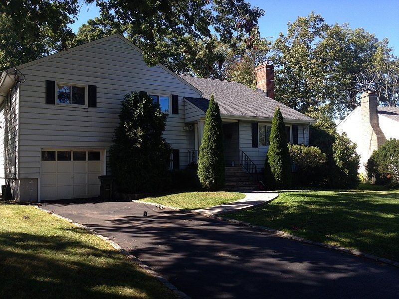 2nd image of 59 Arlene Ct