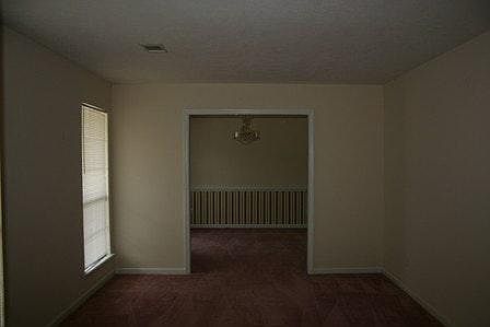 4th image of 2915 Arrowwood Cir