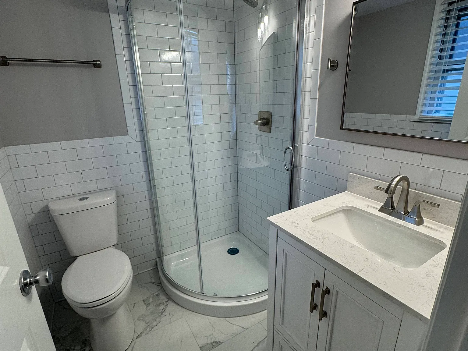 3 bed, 1386 sqft, $2,295 — Photo 4