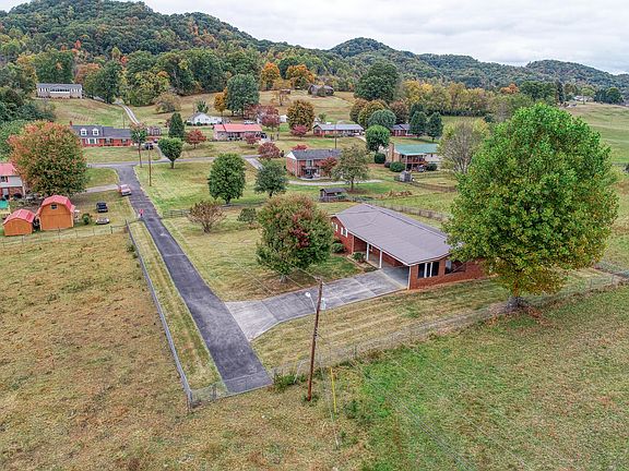 5th image of 154 Lena Dr
