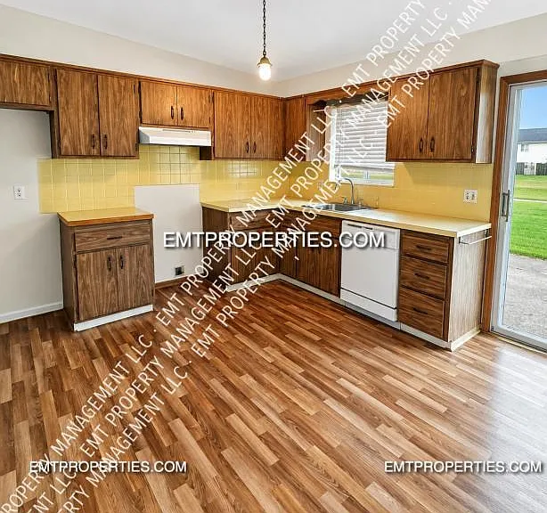 3024 Meister Rd #3024 — Photo 7