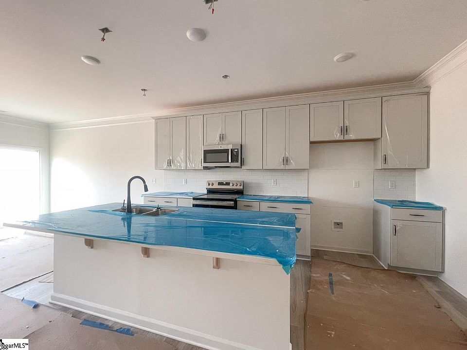 2nd image of 510 Pennystone Ln