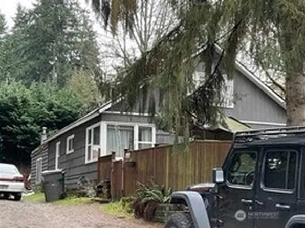 8716 128th Ave NE, Kirkland, WA 98033
