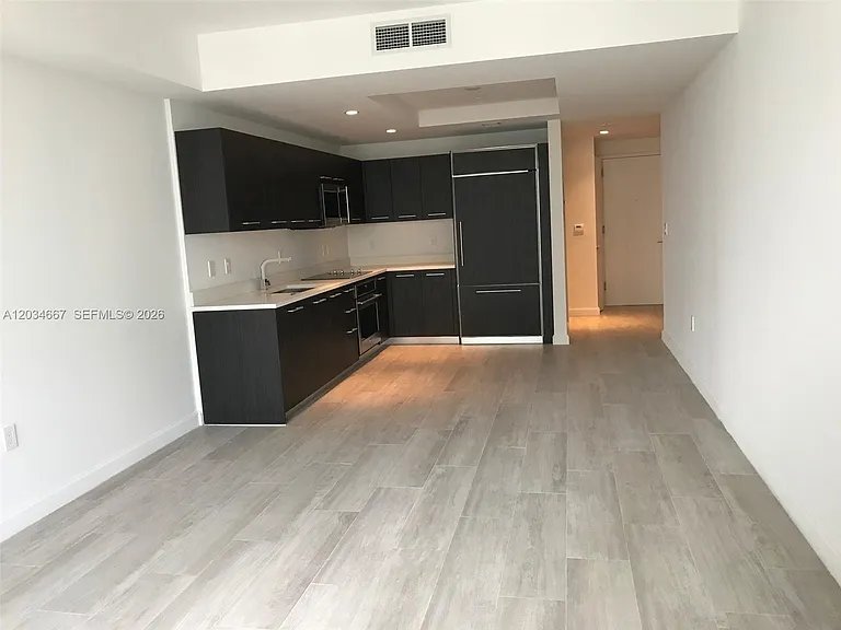 55 SW 9th St #1605 — Photo 7