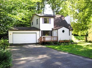 1679 Cotswold Rd, Tobyhanna, PA 18466