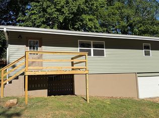 1005 Burford Ct, Doniphan, MO 63935