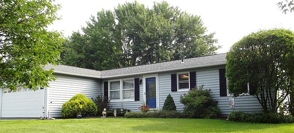 2nd image of 6938 Shannon Way