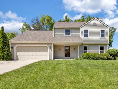 10510 West Palmersheim DRIVE, Hales Corners, WI, 53130
