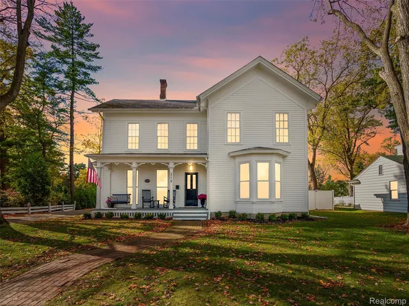 319 Chandler St, Romeo, MI 48065