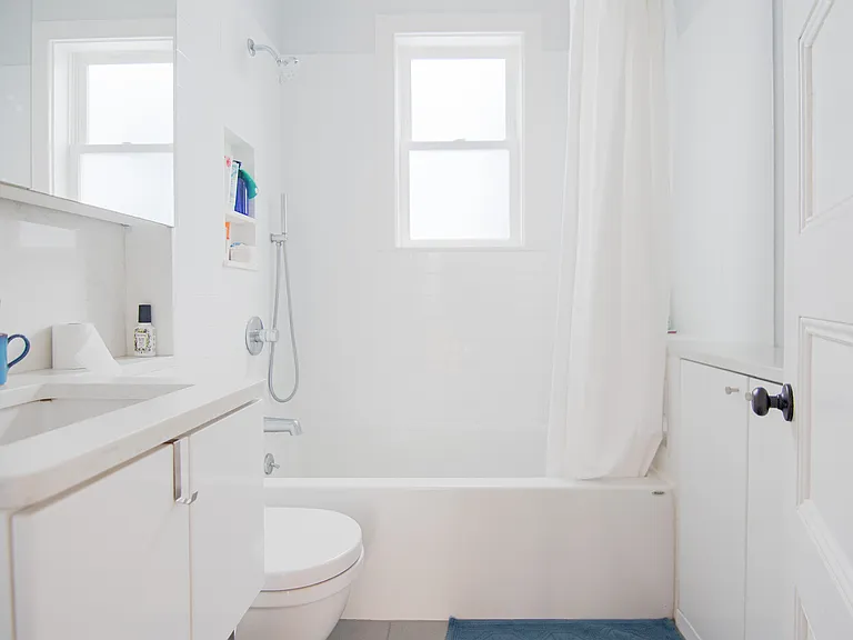 24 Leonard Ave #A — Photo 13