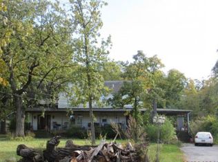 22710 Cottage Grove Ave, Steger, IL 60475