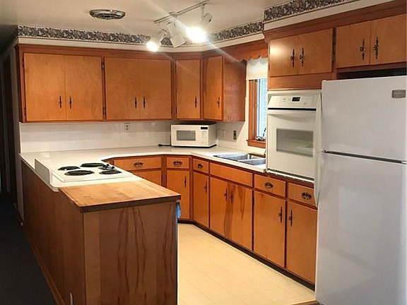 4th image of 5422 Oakridge Dr