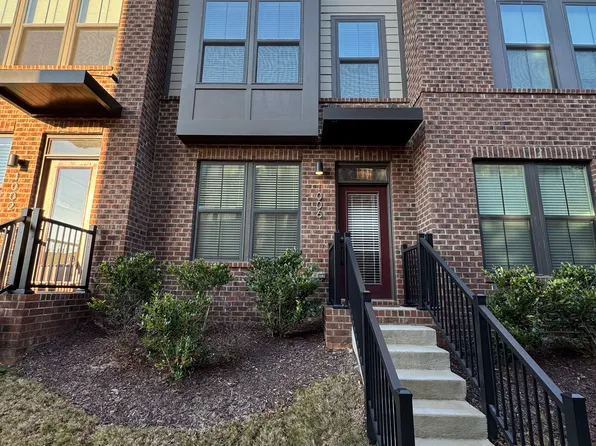 1006 Simcoe Ln, Charlotte, NC 28217