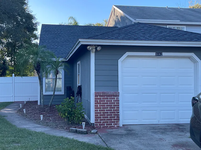 3062 Cobblewood Ln W — Photo 1