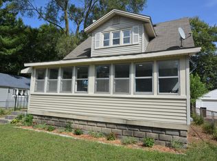 2140 Johanna Ave SW, Wyoming, MI 49509