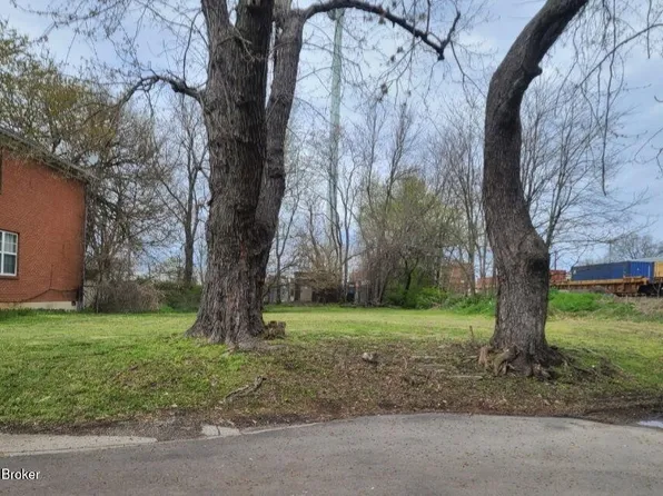 3109 W Jefferson St, Louisville, KY 40212