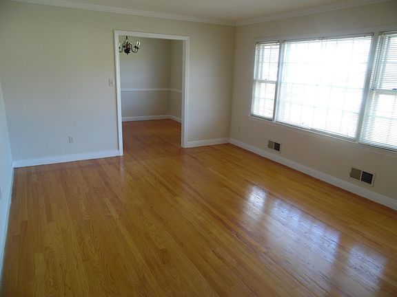5th image of 3430 Ashmeade Dr