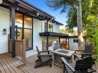 11123 34th Pl SW, Seattle, WA 98146