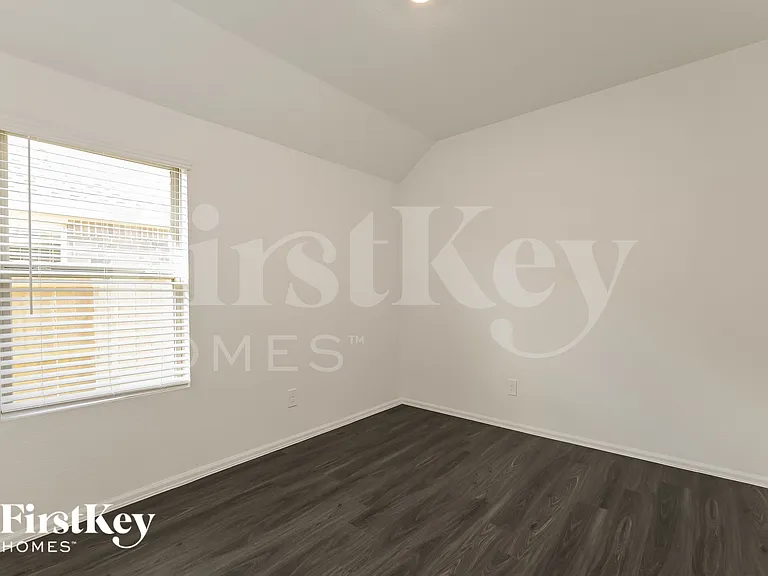 18438 Summit Ranch Dr — Photo 12