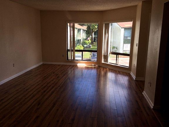 2nd image of 4318 Aqua Vista Dr