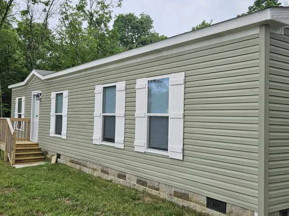 4950 Chapel Hill Rd, Southside, TN 37171