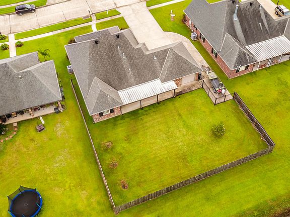 2nd image of 229 Port Royal Way
