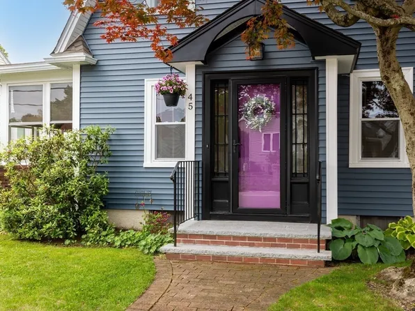 45 Curtis Ave, Attleboro, MA 02703