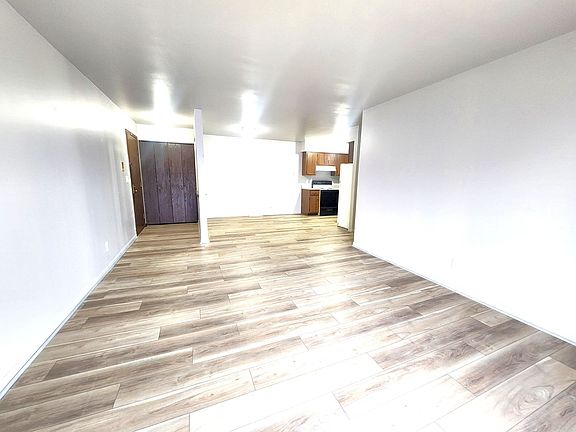 4th image of 4160 N 104th St #205