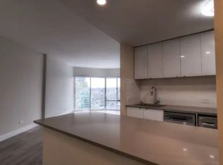1011 Beach Ave #2403, Vancouver, BC V6E 1T8