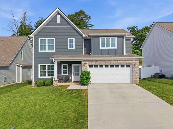 1027 Omaha Cir, Hixson, TN 37343
