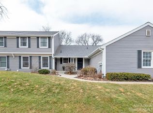 1221 Chartwell Carriage Way N, East Lansing, MI 48823