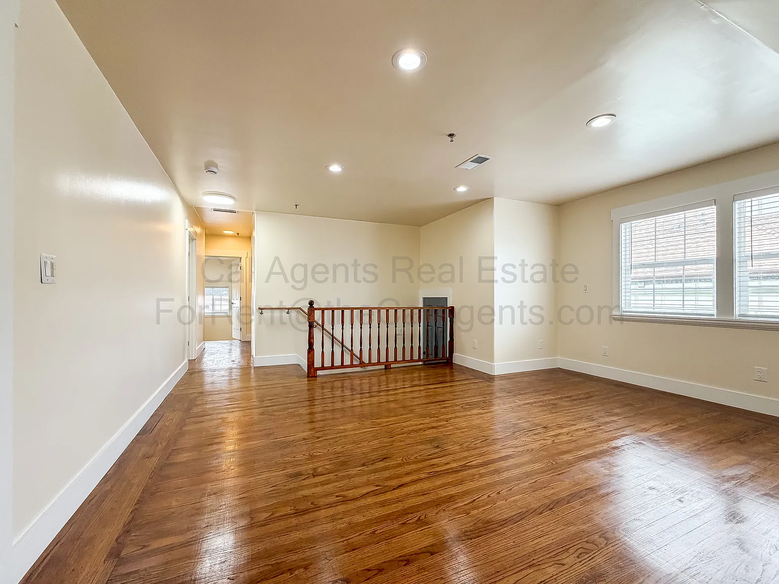 3 bed, 1.5 bath, 1100 sqft, $3,400 — Photo 4