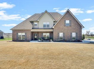 1704 Dayflower Dr, Murfreesboro, TN 37130