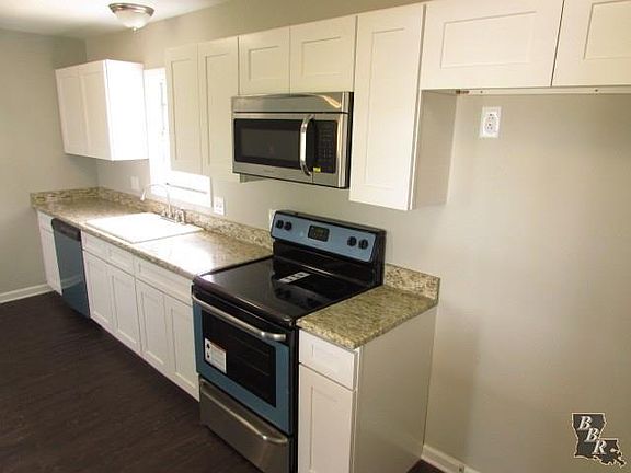 4th image of 113 Tyler Ln