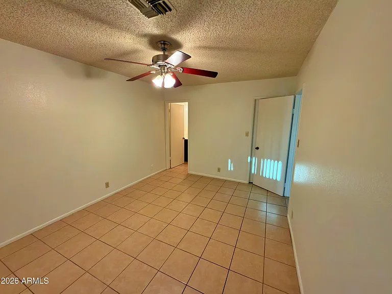 9033 W Elm St #7 — Photo 19