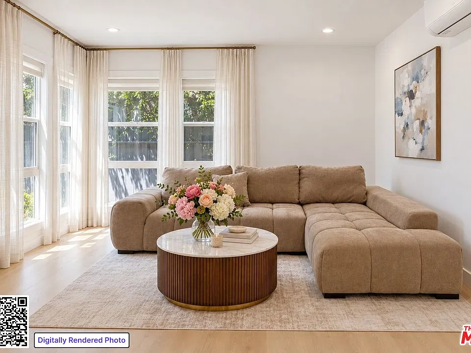1342 S Ogden Dr