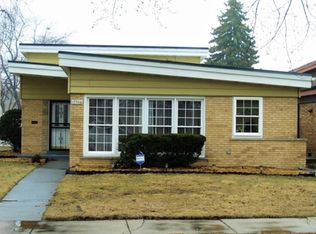 15546 Dobson Ave, Dolton, IL 60419