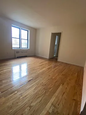 Rented by Queens Apartments Realty LLC | media 1