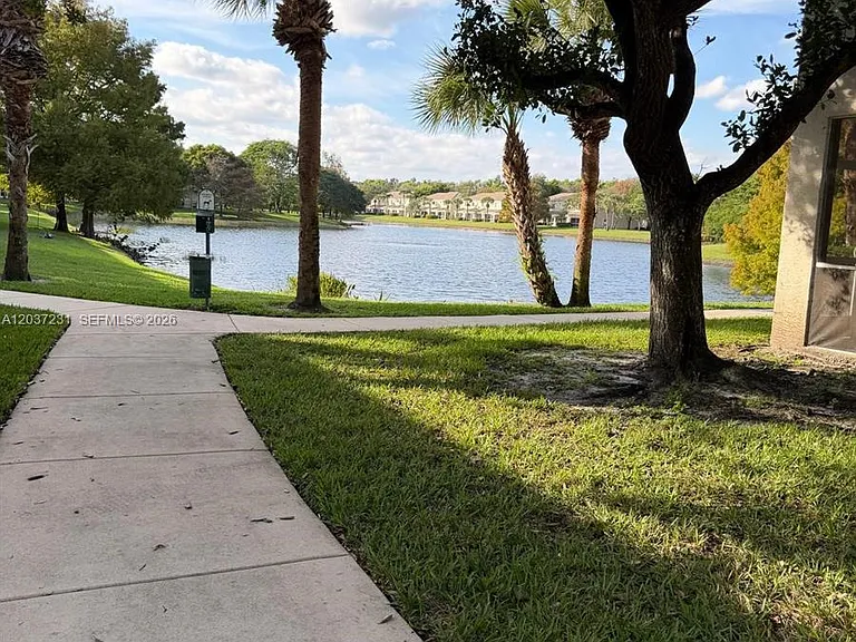 5142 Palmbrooke Cir #0 — Photo 30