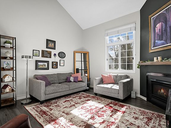 3rd image of 2572 Lockwood Dr #68
