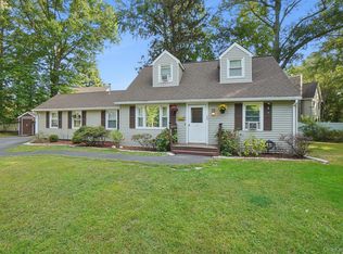 35 Andre Ave, Tappan, NY 10983