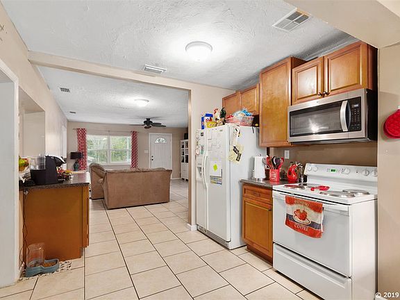 5th image of 21100 SE 65th Ave