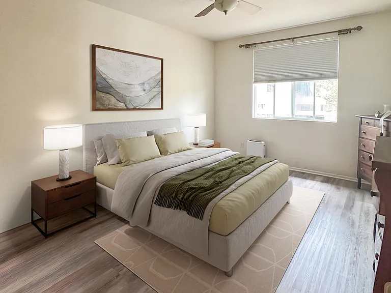 886 Niguel St — Photo 11