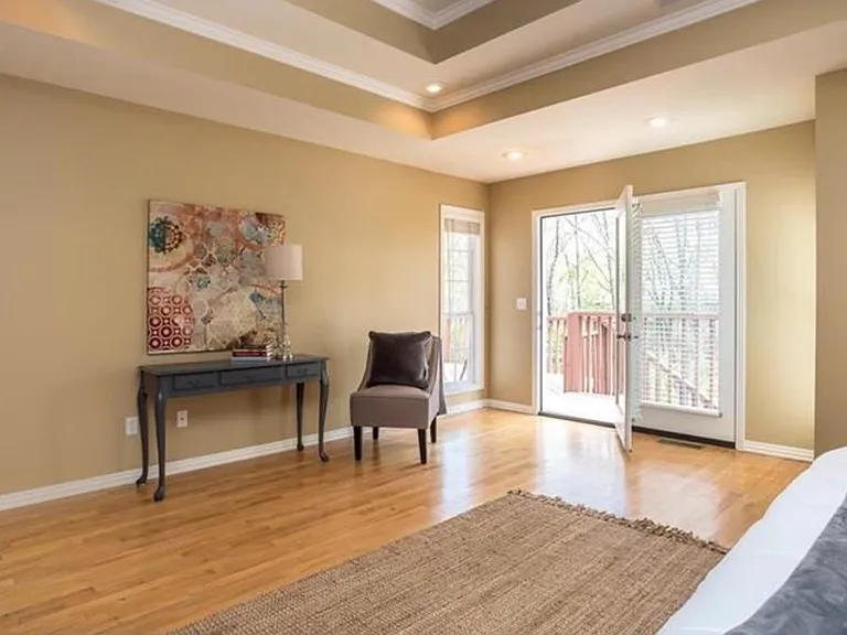 310 Genesis Dr — Photo 15