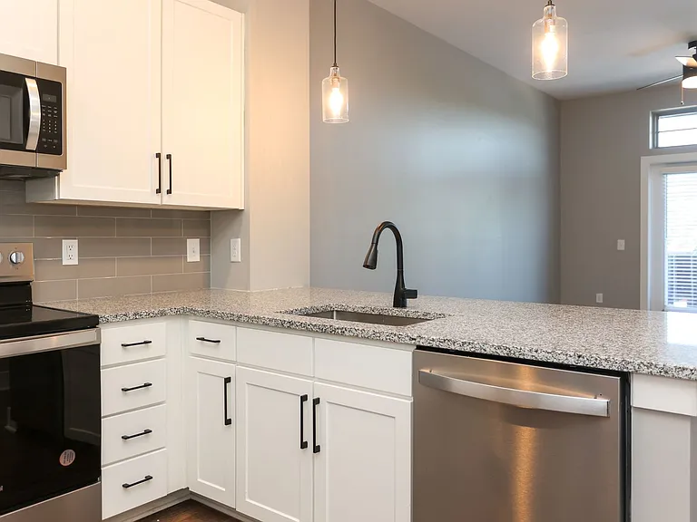 Mill One Apartments — Photo 35