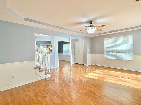 4th image of 41 Creekstone Dr