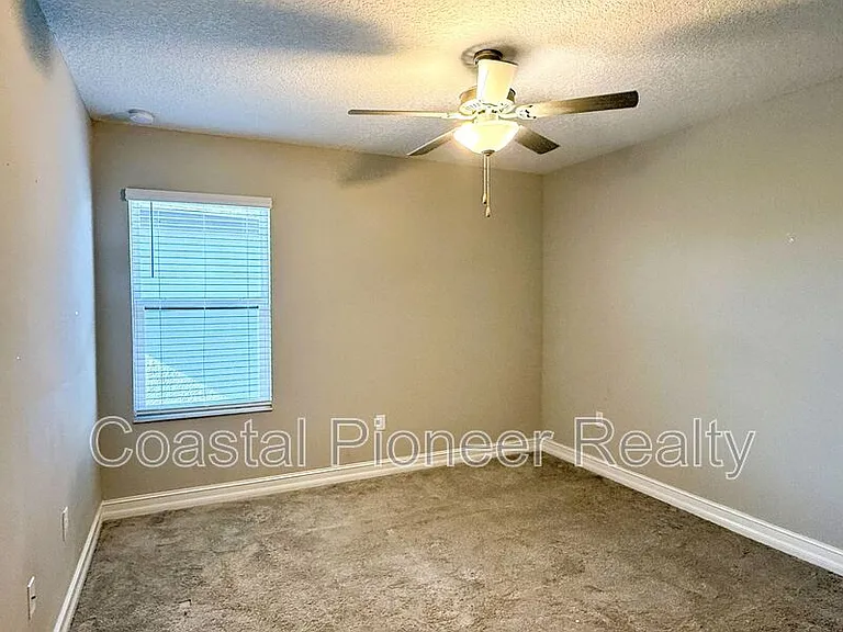 21640 Violet Periwinkle Dr — Photo 35