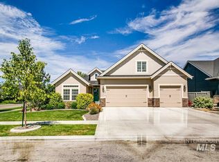 3914 E Woodville Dr, Meridian, ID 83642