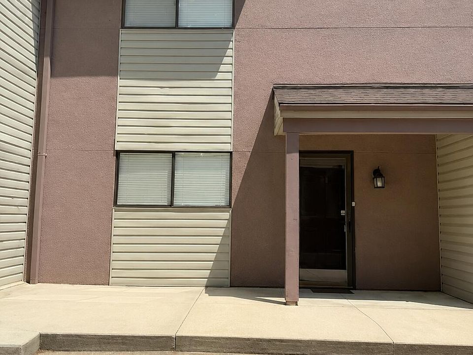 1st image of 110 W Bayou Pkwy APT 604