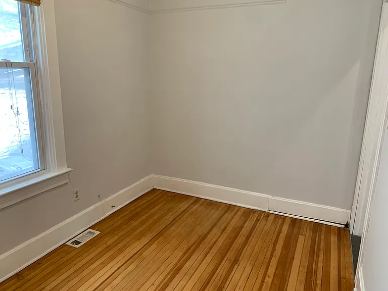 3145 N Seminary Ave #1F — Photo 12